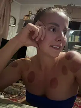 AlisaKissss online show from July 28, 2026, 7:39 pm