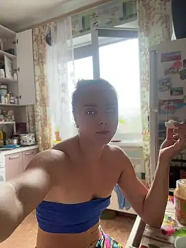 AlisaKissss online show from August 5, 2026, 5:54 am