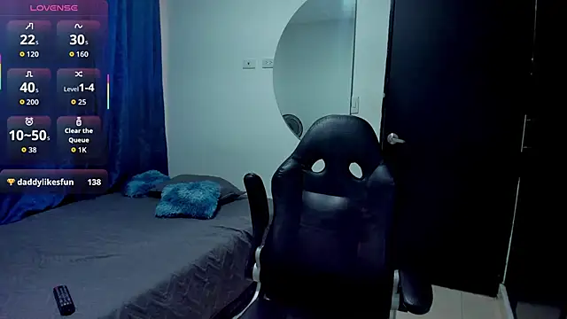 Snapshot of valentino_santoss chatting on September 30, 2025, 12:21 pm valentino santoss online show from September 30, 2025, 12:21 pm