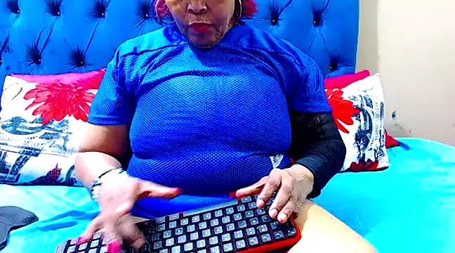 ebonycandy10 online show from February 18, 2025, 8:59 am