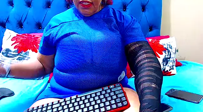 ebonycandy10 online show from February 18, 2025, 12:06 pm