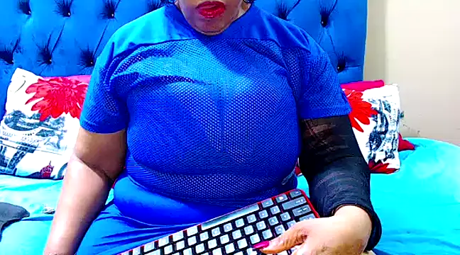 ebonycandy10 online show from February 18, 2025, 3:10 pm