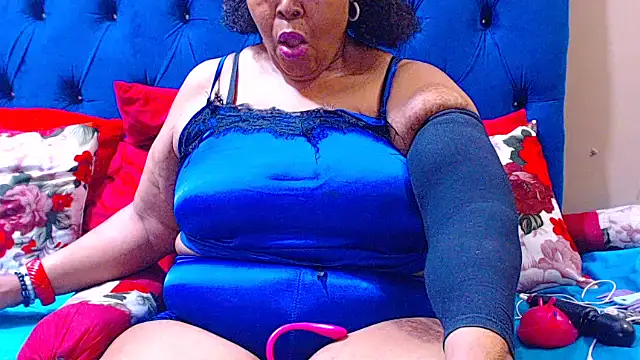 Snapshot of ebonycandy10 chatting on October 25, 2025, 6:10 am ebonycandy10 online show from October 25, 2025, 6:10 am