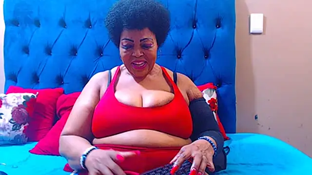 ebonycandy10 online show from January 17, 2026, 5:01 am