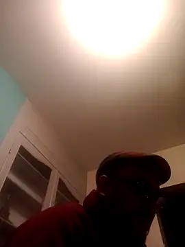 casanuevo online show from November 17, 2025, 1:44 am