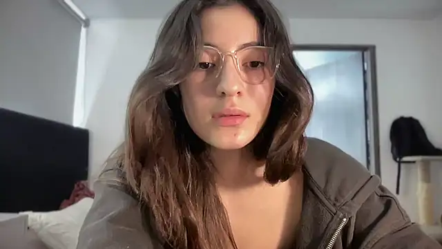 Snapshot of Princ3ssgabi chatting on October 27, 2025, 4:44 pm Princ3ssgabi online show from October 27, 2025, 4:44 pm