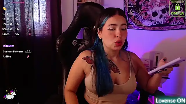 Snapshot of sweetcoralinee chatting on September 25, 2025, 3:27 pm sweetcoralinee online show from September 25, 2025, 3:27 pm