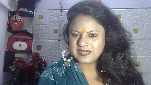 Snapshot of Sexy_komolika chatting on January 21, 2025, 7:37 am Sexy komolika online show from January 21, 2025, 7:37 am