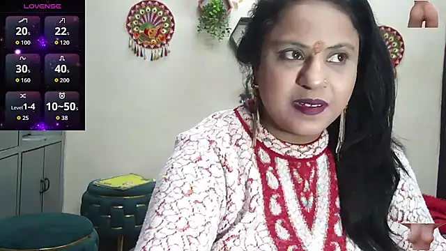 Sexy komolika online show from January 6, 2026, 1:04 pm