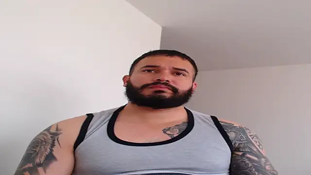 alexandergranda71 online show from January 3, 2025, 3:22 pm