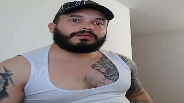 alexandergranda71 online show from January 13, 2025, 4:41 pm