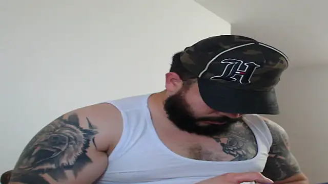 alexandergranda71 online show from January 21, 2025, 10:51 pm