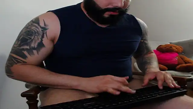 alexandergranda71 online show from March 4, 2025, 12:50 am