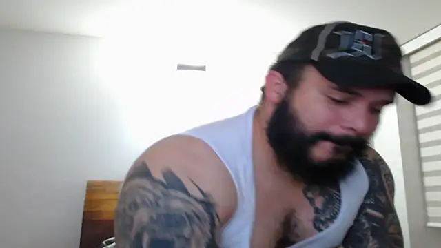 alexandergranda71 online show from March 19, 2025, 12:04 am