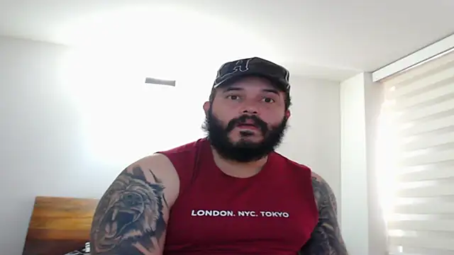 alexandergranda71 online show from March 20, 2025, 3:14 pm