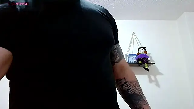 alexandergranda71 online show from September 23, 2025, 5:16 pm