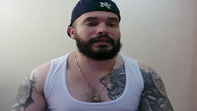 alexandergranda71 online show from October 6, 2025, 4:15 pm