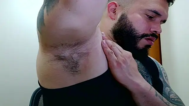 alexandergranda71 online show from October 12, 2025, 2:10 am