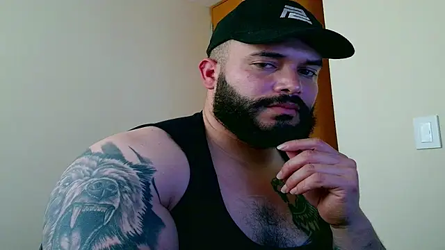 alexandergranda71 online show from October 17, 2025, 8:55 pm