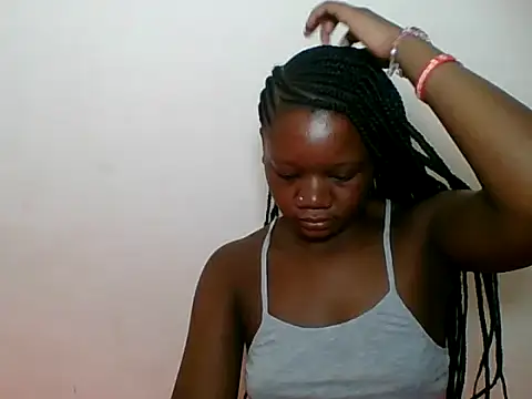 HotJeylee online show from May 8, 2026, 12:05 am