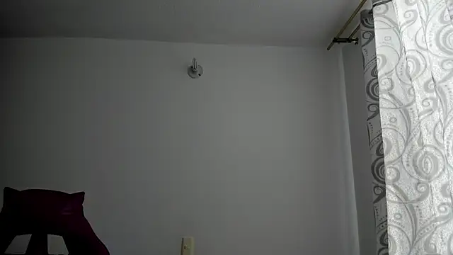 Snapshot of Adhhaaraaa_ chatting on November 4, 2025, 8:30 pm Adhhaaraaa online show from November 4, 2025, 8:30 pm