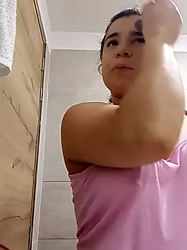 ThaniaJones online show from September 22, 2025, 10:39 am