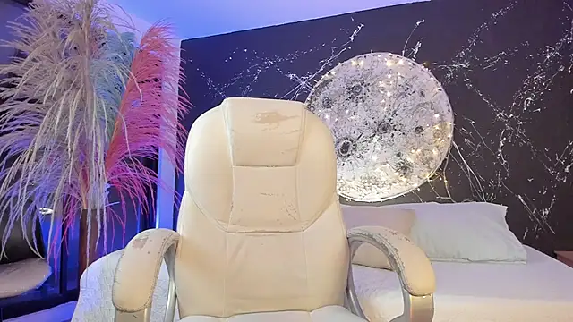 CamilaPreston online show from November 26, 2025, 8:04 am