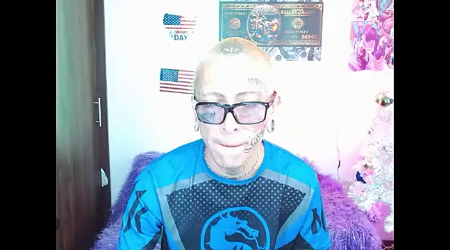 Snapshot of deivid_estrada chatting on December 16, 2024, 3:00 pm deivid estrada online show from December 16, 2024, 3:00 pm