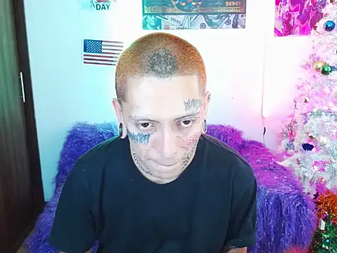 Snapshot of deivid_estrada chatting on December 27, 2024, 3:04 pm deivid estrada online show from December 27, 2024, 3:04 pm