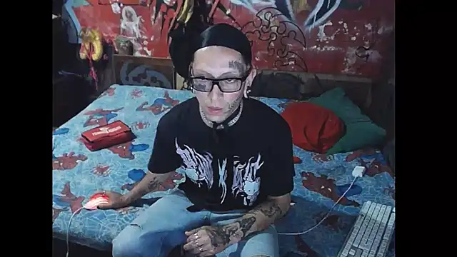 Snapshot of deivid_estrada chatting on February 2, 2025, 7:25 pm deivid estrada online show from February 2, 2025, 7:25 pm