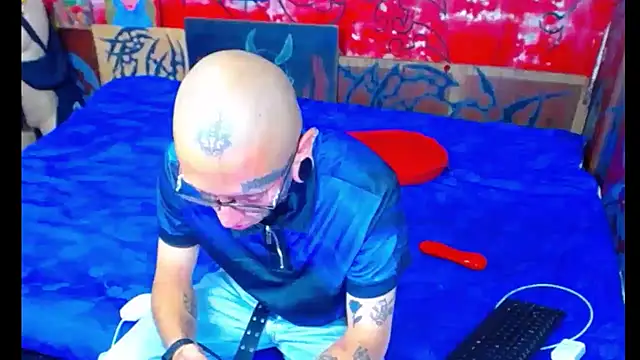 Snapshot of deivid_estrada chatting on September 12, 2025, 4:18 pm deivid estrada online show from September 12, 2025, 4:18 pm