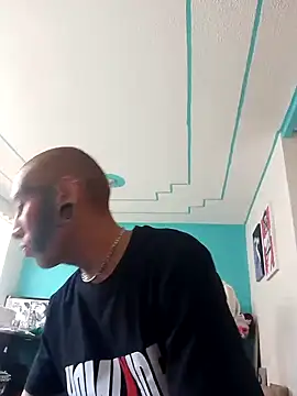 Snapshot of deivid_estrada chatting on September 26, 2025, 6:34 pm deivid estrada online show from September 26, 2025, 6:34 pm