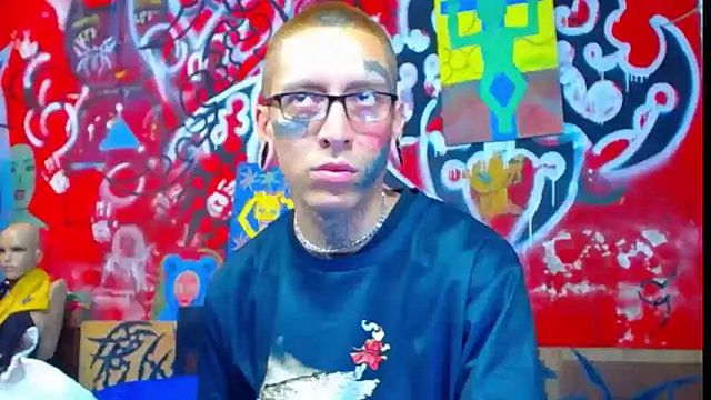 Snapshot of deivid_estrada chatting on October 15, 2025, 3:34 pm deivid estrada online show from October 15, 2025, 3:34 pm