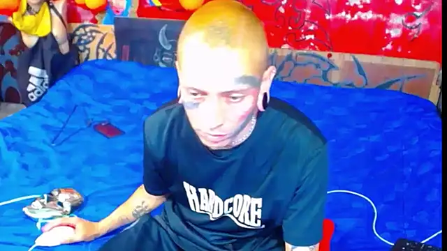 Snapshot of deivid_estrada chatting on October 22, 2025, 5:02 pm deivid estrada online show from October 22, 2025, 5:02 pm