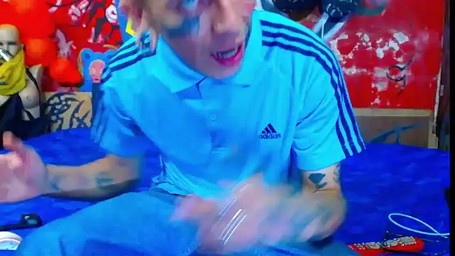 Snapshot of deivid_estrada chatting on October 27, 2025, 3:49 pm deivid estrada online show from October 27, 2025, 3:49 pm