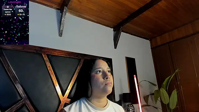 EmiliWilliams online show from April 25, 2026, 10:40 pm