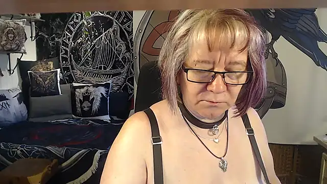 TittenMichelle online show from June 2, 2026, 5:53 am