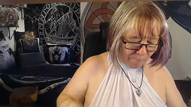TittenMichelle online show from July 3, 2026, 7:15 am