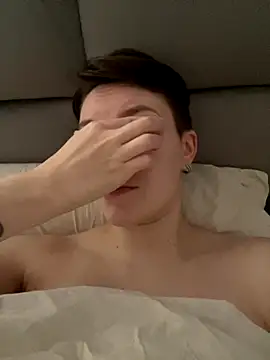 JessieFlower online show from October 11, 2025, 8:46 am