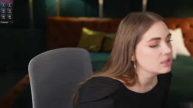 Snapshot of Grace_Fantasy chatting on March 1, 2026, 11:18 pm Grace Fantasy online show from March 1, 2026, 11:18 pm