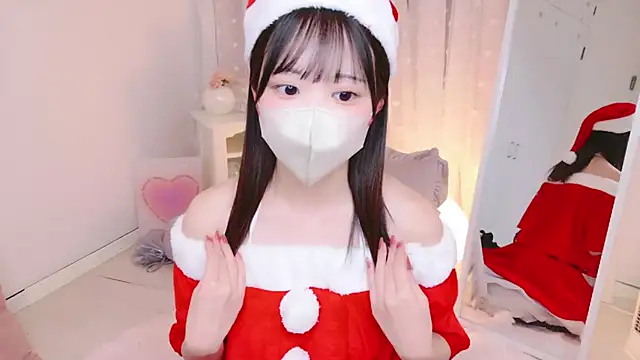 Snapshot of HONO_cha chatting on December 27, 2024, 2:43 pm HONO cha online show from December 27, 2024, 2:43 pm
