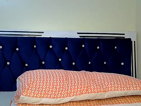 Goddess nanaya online show from November 11, 2025, 5:02 pm