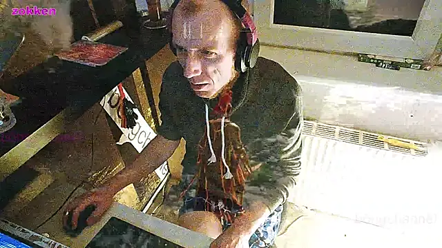 Snapshot of BongChannel chatting on January 7, 2025, 1:06 am BongChannel online show from January 7, 2025, 1:06 am