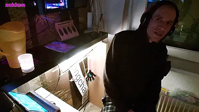 Snapshot of BongChannel chatting on January 11, 2025, 3:13 am BongChannel online show from January 11, 2025, 3:13 am