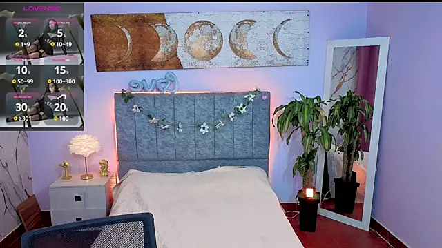 Lana stone  online show from February 20, 2026, 6:26 am