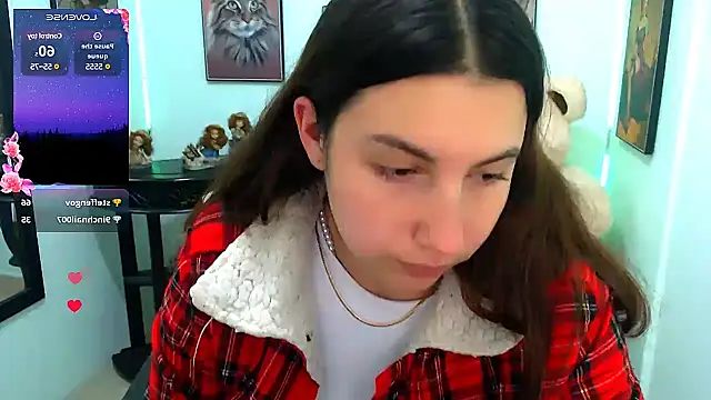 Snapshot of Cristal_erotik chatting on December 3, 2024, 3:55 pm Cristal erotik online show from December 3, 2024, 3:55 pm