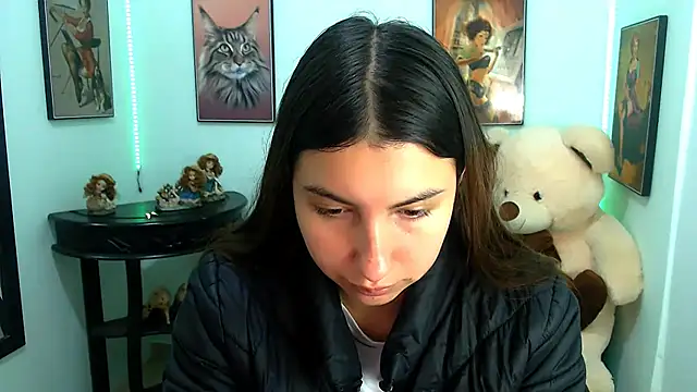 Snapshot of Cristal_erotik chatting on January 4, 2025, 12:38 pm Cristal erotik online show from January 4, 2025, 12:38 pm