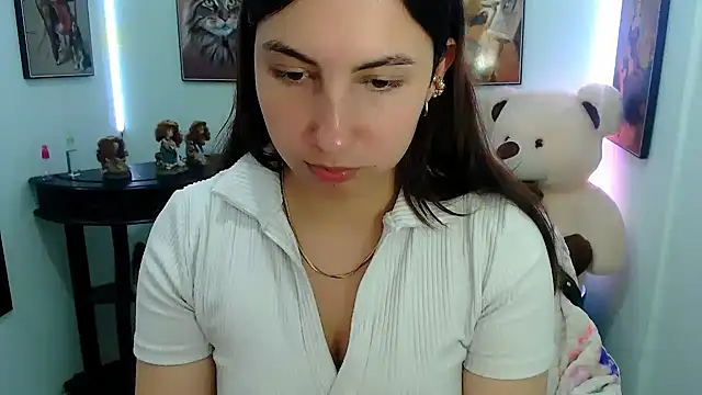 Snapshot of Cristal_erotik chatting on February 10, 2025, 4:25 pm Cristal erotik online show from February 10, 2025, 4:25 pm