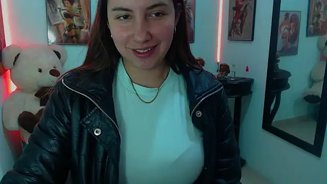 Snapshot of Cristal_erotik chatting on February 15, 2025, 7:06 pm Cristal erotik online show from February 15, 2025, 7:06 pm