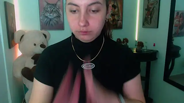 Snapshot of Cristal_erotik chatting on February 18, 2025, 8:25 pm Cristal erotik online show from February 18, 2025, 8:25 pm